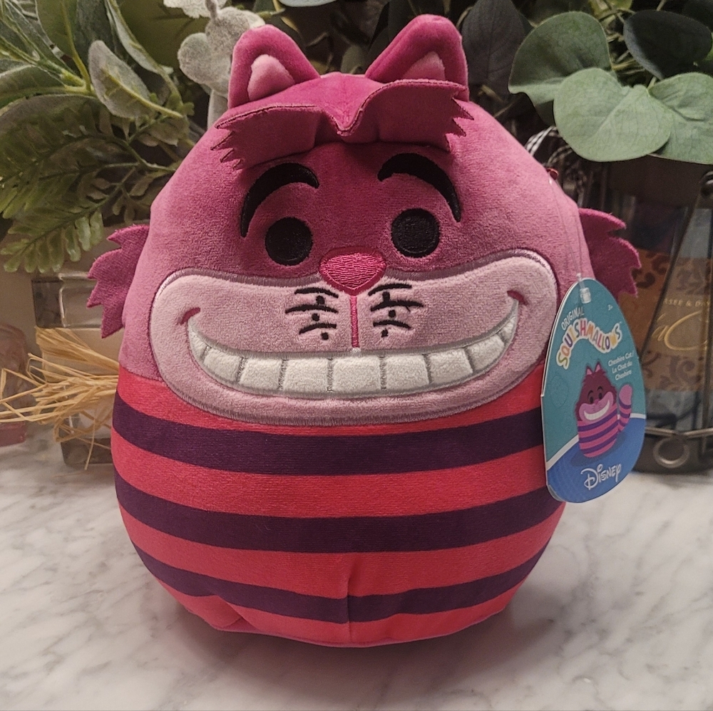 NWT TY Squishmellow - Cheshire Cat